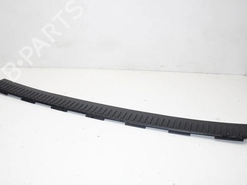 Used Tailgate trim Tailgate trim LAND ROVER RANGE ROVER SPORT I (L320) 4.2 4x4 (405 hp) 39785328 39785328