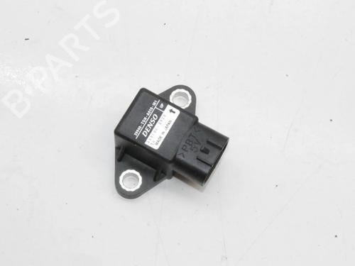Used Electronic sensor Electronic sensor HONDA CIVIC X Hatchback (FC_, FK_) 2.0 Type-R (FK8) (320 hp) 39786866 39786866