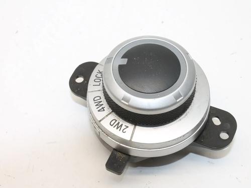 switch-mitsubishi-outlander-ii-cw_w-2005-2006-2007-2008-2009-2010-2011-2012-39780126 main image