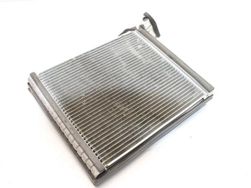Used AC radiator AC radiator TOYOTA AURIS (_E15_) 1.8 Hybrid (ZWE150_, ZWE150R) (136 hp) 39836638 39836638