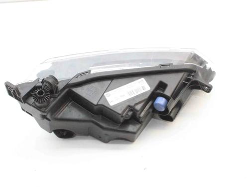 Right front fog light SEAT ATECA (KH7, KHP) 1.5 TSI | BP39841639C31 - Image 2