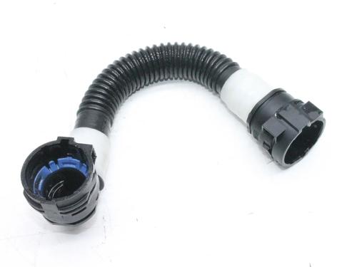 Pipe TESLA MODEL Y (5YJY) EV Performance All-wheel Drive | BP39879472M125 - Image 2