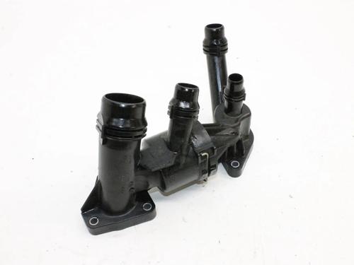 Used Thermostat housing Thermostat housing BMW 6 Gran Turismo (G32) 630 d xDrive (265 hp) 39843770 39843770
