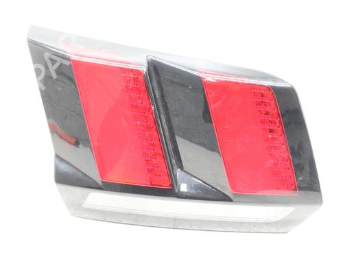 Used Left tailgate light Left tailgate light PEUGEOT 3008 II SUV (MC_, MR_, MJ_, M4_) 1.2 THP/ PureTech 130 (MRHNSM, MRHNSU, MRHNSJ, MRHNYW,... (131 hp) 39857180 39857180