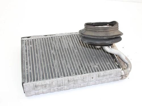 Radiateur de ac Radiateur de ac AUDI A5 Sportback (8TA) 3.0 TDI (204 hp) 39772265 39772265