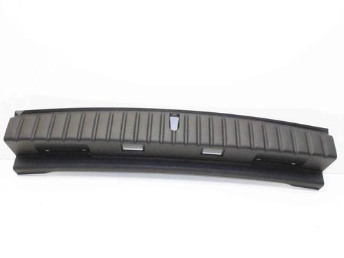 Pynteliste til bagklap Pynteliste til bagklap BMW 1 (F40) M 135 i xDrive (306 hp) 39851728 39851728