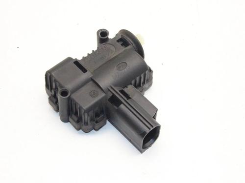 Used Fuel door actuator Fuel door actuator LAND ROVER RANGE ROVER SPORT II (L494) 3.0 SDV6 4x4 (306 hp) 39878321 39878321