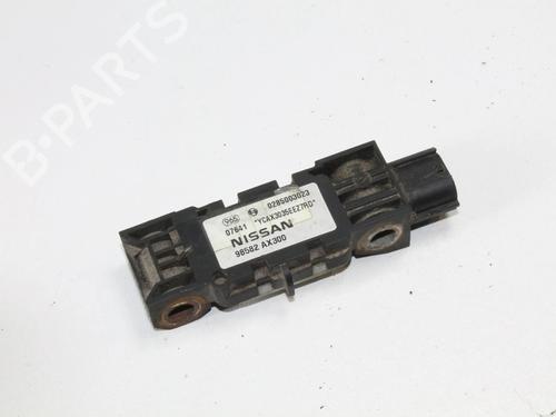 Used Electronic sensor Electronic sensor NISSAN MICRA III (K12) 1.5 dCi (82 hp) 39849658 39849658