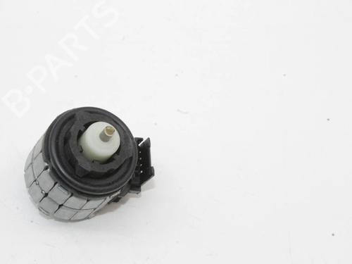 Headlight adjuster motor SEAT LEON (KL1, KLG) 1.5 eTSI | BP39806498E19 - Image 2