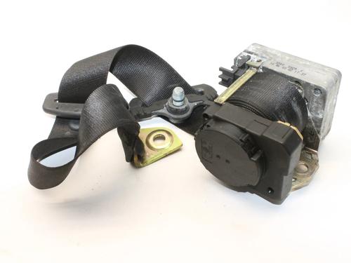 Used Rear left seatbelt Rear left seatbelt MERCEDES-BENZ S-CLASS (W220, V220) S 500, S 500 L (220.075, 220.175, 220.875) (306 hp) 39838280 39838280