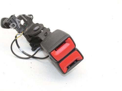 seat-buckle-vw-passat-b8-3g2-cb2-2014-39782006 main image