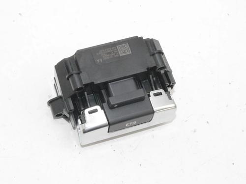 Switch JAGUAR I-PACE (X590) EV400 AWD | BP39847991I30 - Image 2