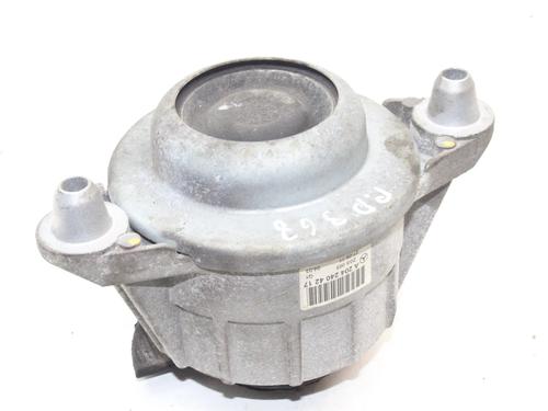 Used Engine mount Engine mount MERCEDES-BENZ E-CLASS T-Model (S212) E 250 CGI (212.247) (204 hp) 39821772 39821772