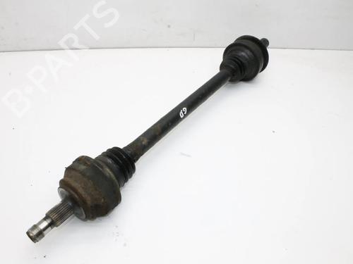 Used Right rear driveshaft Right rear driveshaft MERCEDES-BENZ S-CLASS (W222, V222, X222) S 350 BlueTEC / d (222.132, 222.032, 222.123) (258 hp) 39793268 39793268