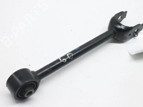 Højre bagtil bærearm Højre bagtil bærearm LEXUS UX (_AA1_, _AH1_, _MA1_) 250h (MZAH10) (184 hp) 39824030 39824030