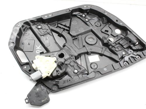 Rudehejsemekanisme ventre foran Rudehejsemekanisme ventre foran MERCEDES-BENZ C-CLASS (W205) C 200 (205.042) (184 hp) 39869957 39869957