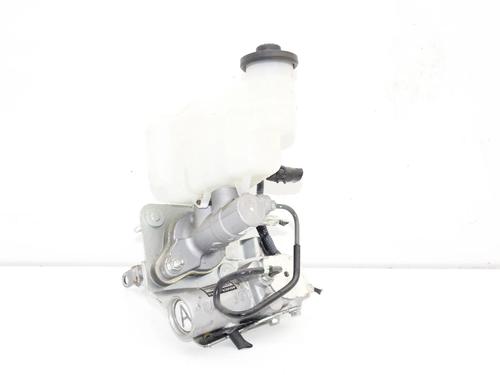 Used Brake master cylinder Brake master cylinder LEXUS GS (_L1_) 300h (AWL10_, AWL10R) (223 hp) 39818985 39818985