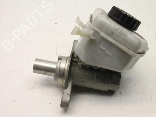 Used Brake master cylinder Brake master cylinder BMW 4 Coupe (F32, F82) 420 d xDrive (184 hp) 39857807 39857807