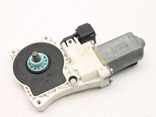 Right front window motor JAGUAR XE (X760) 2.0 | BP39879438E20 - Image 2