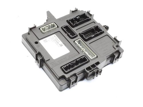 control-unit-renault-arkana-i-lcm_-ldn_-2019-39780125 main image