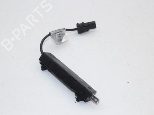 Used Electronic module Electronic module MERCEDES-BENZ E-CLASS T-Model (S212) E 250 CGI (212.247) (204 hp) 39827548 39827548