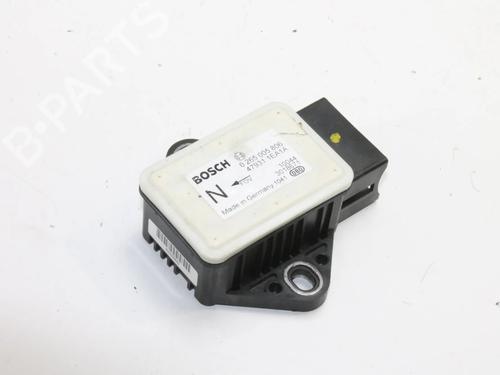 Used Control unit Control unit NISSAN 370Z Coupe (Z34) 3.7 (328 hp) 39798574 39798574