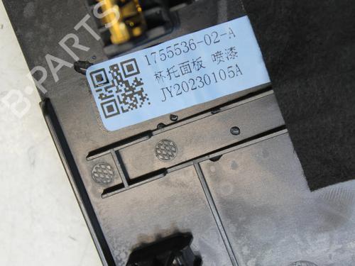 Middle console TESLA MODEL Y (5YJY) EV Rear-Wheel Drive | BP39807261I22 - Image 3