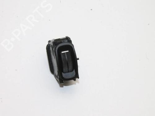 Used Switch Switch MERCEDES-BENZ CLK (C209) CLK 220 CDI (209.308) (150 hp) 39841685 39841685