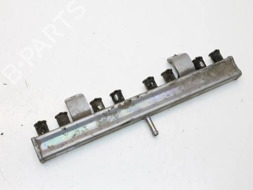 Used Injection rail Injection rail SUZUKI SX4 S-Cross (JY) 1.4 Hybrid (Mild Hybrid) (AKK 414) (129 hp) 39857937 39857937