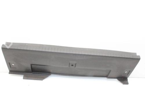 Pynteliste til bagklap Pynteliste til bagklap PEUGEOT 208 II (UB_, UP_, UW_, UJ_) 1.2 PureTech 130 (131 hp) 39788926 39788926