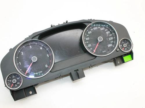 Used Instrument cluster Instrument cluster VW TOUAREG (7P5, 7P6) 3.0 V6 TDI (240 hp) 40520481 40520481