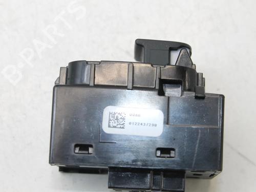 Right rear window switch TESLA MODEL Y (5YJY) EV Rear-Wheel Drive | BP39826808I28 - Image 4