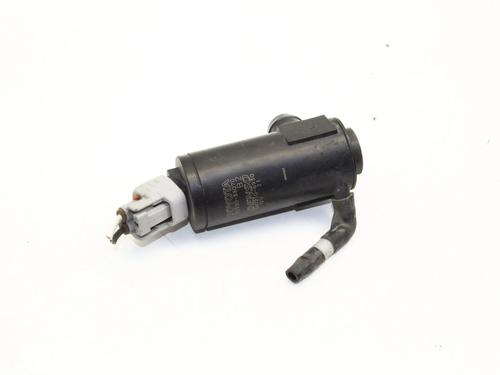 Used Washer pump Washer pump TOYOTA YARIS (_P21_, _PA1_, _PH1_) 1.6 GR 4WD (GXPA16) (261 hp) 39879339 39879339