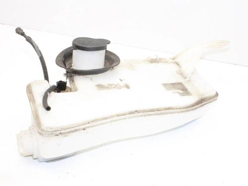 Used Windscreen washer tank Windscreen washer tank DACIA SANDERO III 1.0 TCe 110 (110 hp) 39857324 39857324