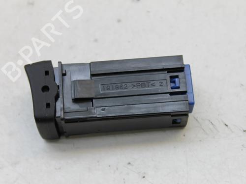 Switch TOYOTA COROLLA Hatchback (_E21_, _EA1_, _EH1_) 1.8 Hybrid (ZWE211, ZWE219) | BP39820162I30 - Image 3