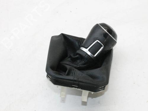 Used Shift knob Shift knob VW POLO VI (AW1, BZ1, AE1) 1.0 (65 hp) 39809674 39809674