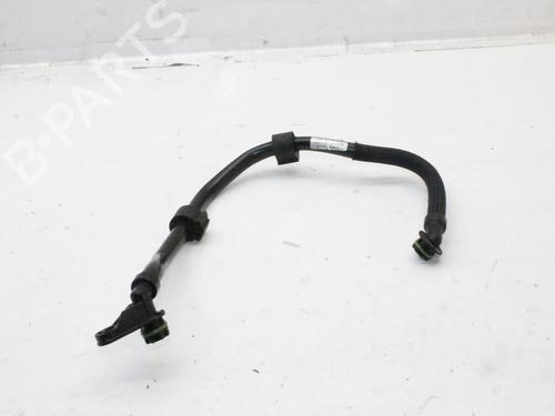 pipe-bmw-3-f30-f80-2011-2012-2013-2014-2015-2016-2017-2018-39776664 main image