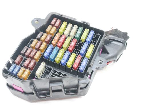 Used Fuse box Fuse box AUDI TT Roadster (8N9) 1.8 T quattro (180 hp) 39871201 39871201