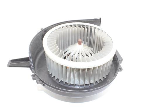 Used Heater blower motor Heater blower motor SKODA FABIA III (NJ3) 1.2 TSI (90 hp) 39829337 39829337