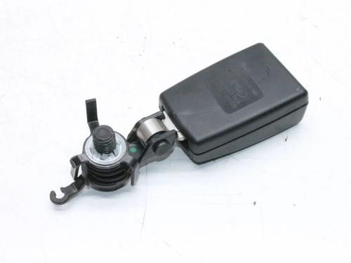 Sikkerhetsbelte-spenne Sikkerhetsbelte-spenne LAND ROVER RANGE ROVER SPORT I (L320) 3.0 D 4x4 (245 hp) 39839483 39839483