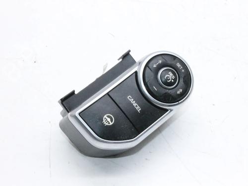Used Steering wheel controls Steering wheel controls LAND ROVER RANGE ROVER SPORT II (L494) 4.4 SDV8 4x4 (340 hp) 39831381 39831381