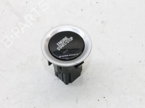 Used Switch Switch CADILLAC ESCALADE 6.2 AWD (426 hp) 39842175 39842175