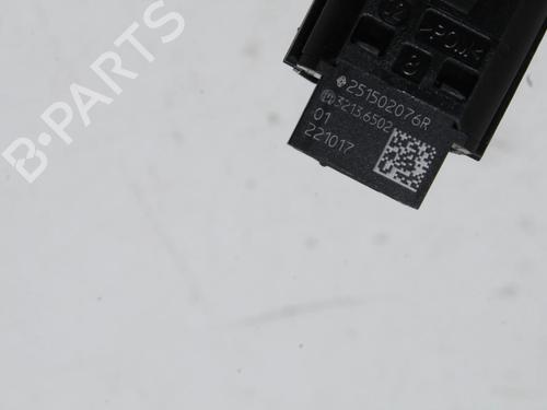 Switch RENAULT ARKANA I (LCM_, LDN_) 1.6 E-TECH 145 (LDMU) | BP39859076I30 - Image 3