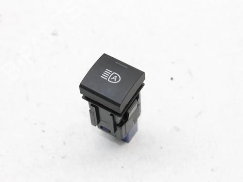 Used Control unit Control unit TOYOTA COROLLA Hatchback (_E21_, _EA1_, _EH1_) 1.8 Hybrid (ZWE211, ZWE219) (122 hp) 39841706 39841706