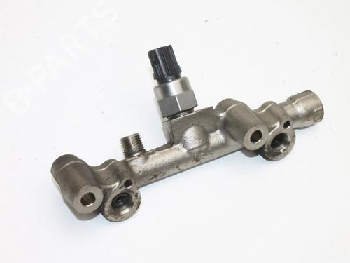 Used Injection rail Injection rail SUBARU BRZ (ZC6) 2.0 (ZC6) (200 hp) 39796401 39796401