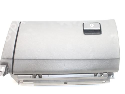 Porta-luvas Porta-luvas LEXUS RX (_U3_) 300 (MCU35_, MCU35R) (204 hp) 39842378 39842378