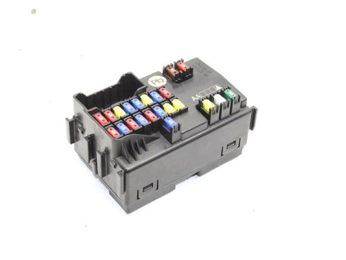 Used Fuse box Fuse box HYUNDAI IONIQ (AE) 1.6 GDI Hybrid (141 hp) 39833538 39833538