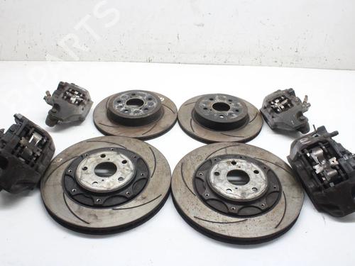 Used Right front brake caliper Right front brake caliper TOYOTA YARIS (_P21_, _PA1_, _PH1_) 1.6 GR 4WD (GXPA16) (261 hp) 39813210 39813210
