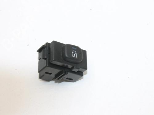 Used Switch Switch VOLVO V60 I (155) D3 (150 hp) 39858647 39858647