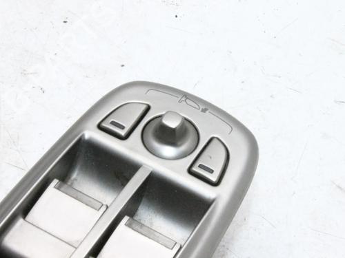 Right front window switch JAGUAR XF I (X250) 3.0 D | BP39810733I26 - Image 3
